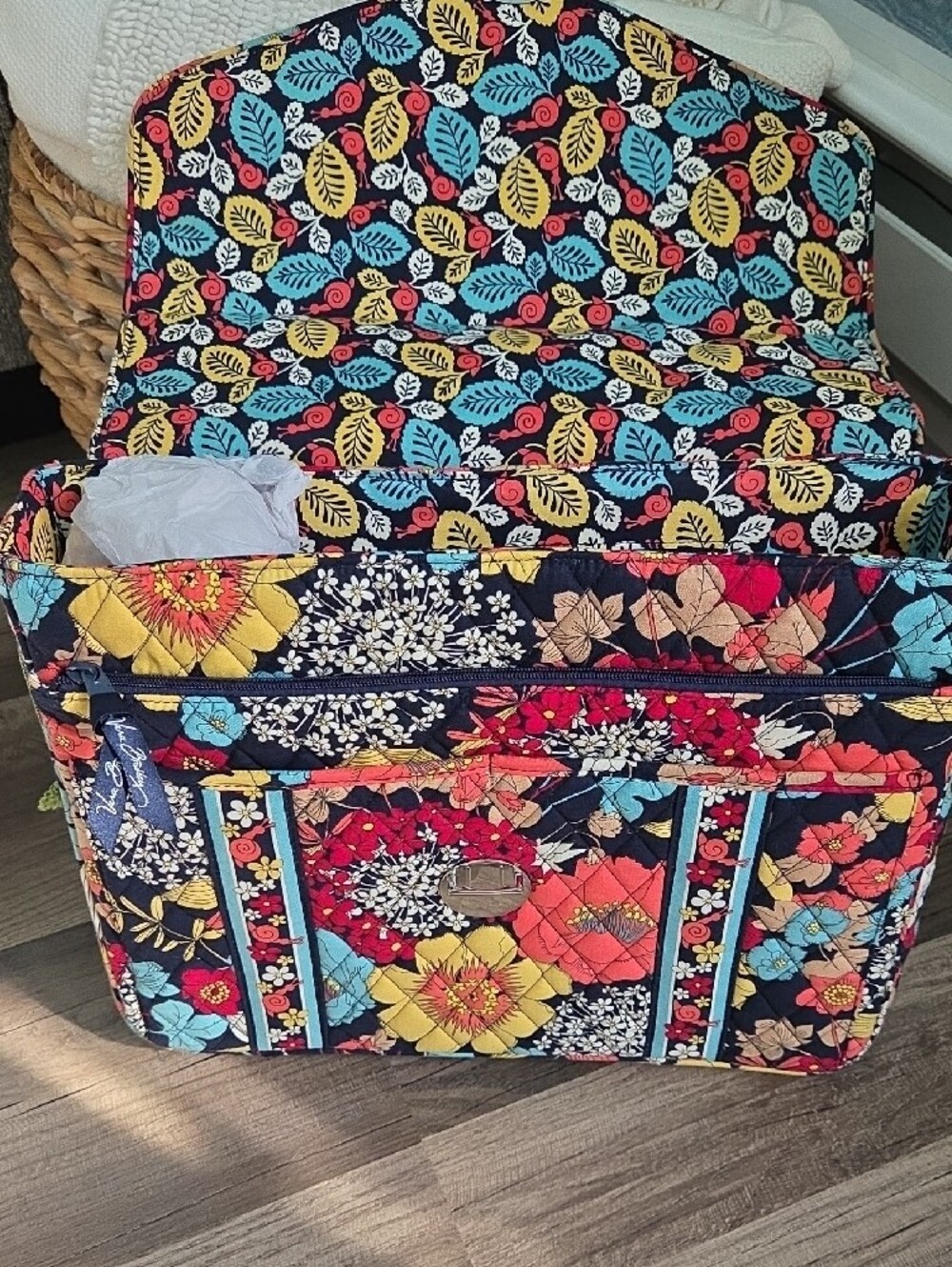 Vera Bradley Happy Snails Quilted Laptop Satchel with Bright Floral Print NWT - Picture 12 of 17